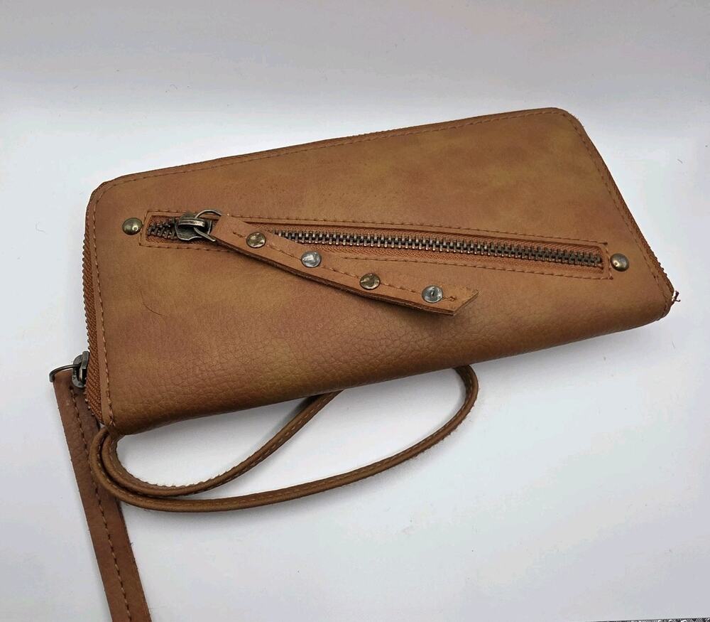 Free People Brown Leather Zip Around Wallet Wristlet Clutch 8x4 Boho Vegan Faux